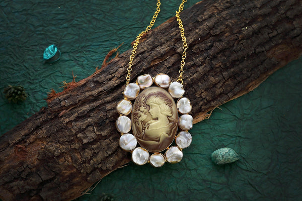 Necklace Set